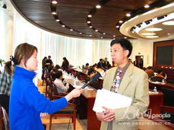 曹國興談自費出國留學中介服務 規(guī)范行業(yè)發(fā)展，助力學子圓夢